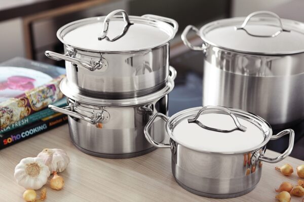 Tramontina - Casserole 24cm, 4.7Litre Profess S/S - Image 2